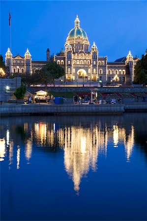 Innenhafen mit Parlamentsgebäude in der Nacht, Victoria, Vancouver Island, British Columbia, Kanada, Nordamerika Stockbilder - Lizenzpflichtiges, Bildnummer: 841-05961741