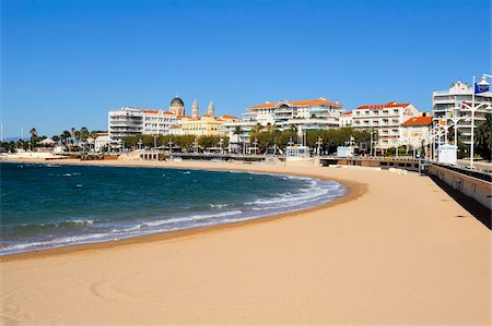 simsearch:6119-09054139,k - Plage Beaurivage (beach), St. Raphael, Provence, Cote d'Azur, France, Mediterranean, Europe Stock Photo - Rights-Managed, Code: 841-05961918