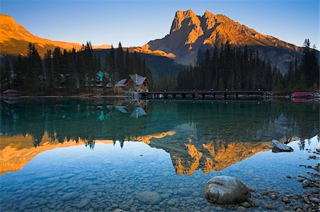 emerald lake - Lac Emerald et Lodge, Parc National de Yoho, l'UNESCO World Heritage Site, British Columbia, Rocky Mountains, Canada, Amérique du Nord Photographie de stock - Rights-Managed, Code: 841-05962130