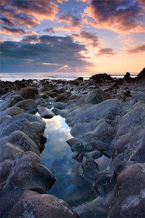 Rockpool et coucher de soleil à Sandymouth, Cornwall, Angleterre, Royaume-Uni, Europe Photographie de stock - Rights-Managed, Code: 841-05962460