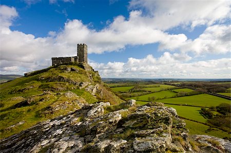 St. Michael de Rupe church at Brentor (Brent Tor), Dartmoor National Park, Devon, England, United Kingdom, Europe Foto de stock - Con derechos protegidos, Código: 841-05962529