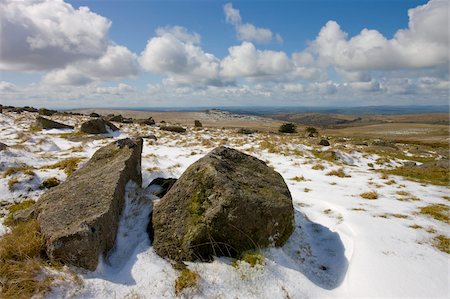 simsearch:841-05962553,k - Couverte de neige paysage de landes rocheuses, Parc National de Dartmoor, Devon, Angleterre, Royaume-Uni, Europe Photographie de stock - Rights-Managed, Code: 841-05962521