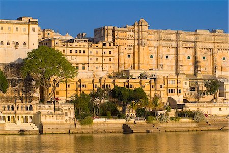 rajasthan building photo - Udaipur, Rajasthan, India, Asia Stock Photo - Rights-Managed, Code: 841-06034023