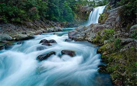 Tawhai Falls, Tongariro National Park, UNESCO World Heritage Site, North Island, New Zealand, Pacific Fotografie stock - Rights-Managed, Codice: 841-06034061