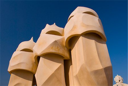 spain traditional building - Casa Mila, UNESCO World Heritage Site, Barcelona, Catalonia, Spain, Europe Stock Photo - Rights-Managed, Code: 841-06034097