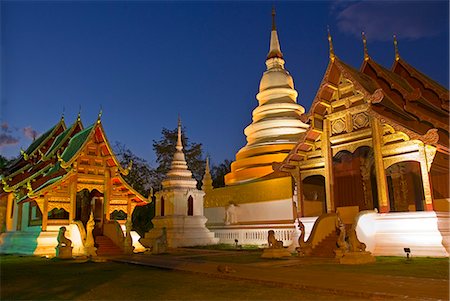 Wat Phra Singh Temple, Chiang Mai, Chiang Mai Province, Thailand, Southeast Asia, Asia Foto de stock - Con derechos protegidos, Código: 841-06034135