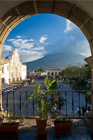 Parque Central, Antigua, au Guatemala, l'Amérique centrale Photographie de stock - Rights-Managed, Code: 841-06034207