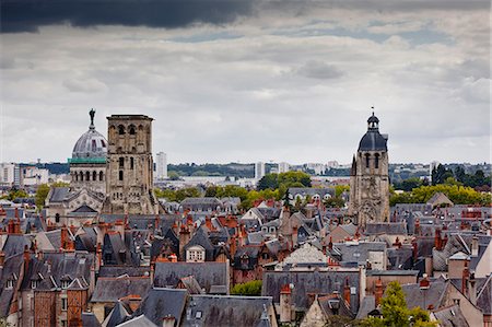 Looking across to Tour Charlemagne and the Basilique of St. Martin, Tours, Indre-et-Loire, Loire Valley, Centre, France, Europe Fotografie stock - Rights-Managed, Codice: 841-06034295