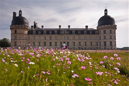 Chateau de Valencay, Valencay, Indre, Loire Valley, France, Europe Stock Photo - Rights-Managed, Code: 841-06034373