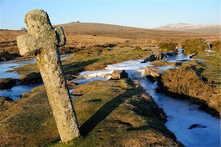 Ancient cross in winter, Whitchurch Common, Dartmoor National Park, Devon, England, United Kingdom, Europe Foto de stock - Con derechos protegidos, Código: 841-06030645