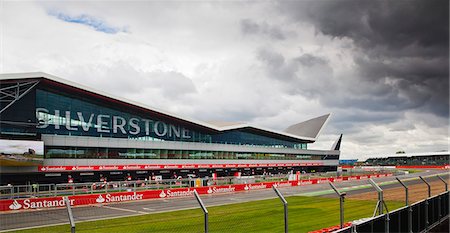 Silverstone Wing and pits at the British Grand Prix, Silverstone, Northamptonshire, England, United Kingdom, Europe Stock Photo - Rights-Managed, Code: 841-06030773