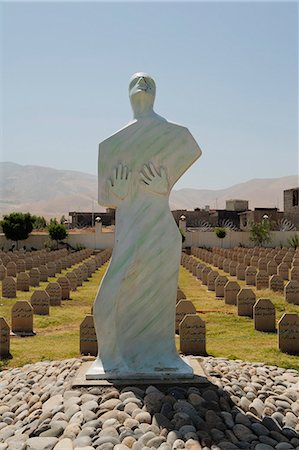 Memorial cemetery to the victims of Saddam Hussein's chemical gas attack on the Kurdish town of Halabja, Iraq, Middle East Stock Photo - Rights-Managed, Code: 841-06030795