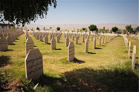 Memorial cemetery to the victims of Saddam Hussein's chemical gas attack on the Kurdish town of Halabja, Iraq, Middle East Stock Photo - Rights-Managed, Code: 841-06030796