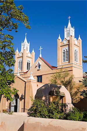 simsearch:841-02916059,k - San Felipe de Neri Church in Old Town, Albuquerque, New Mexico, United States of America, North America Stock Photo - Rights-Managed, Code: 841-06031054