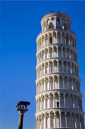 Leaning Tower and statue of Romulus and Remus, Pisa, UNESCO World Heritage Site, Tuscany, Italy, Europe Stock Photo - Rights-Managed, Code: 841-06031089