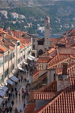 Stradun, Orlando Tower and rooftops from Dubrovnik Old Town walls, UNESCO World Heritage Site, Dubrovnik, Croatia, Europe Stock Photo - Rights-Managed, Code: 841-06031165