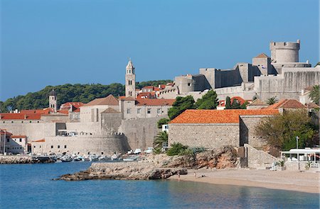 City Beach and view of Old Town, UNESCO World Heritage Site, Dubrovnik, Croatia, Europe Stock Photo - Rights-Managed, Code: 841-06031175