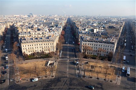 place charles de gaulle - Avenue de Wagram, du haut de l'Arc de Triomphe, Paris, France, Europe Photographie de stock - Rights-Managed, Code: 841-06031208