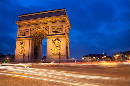 road motion - Trafic à l'Arc de Triomphe à la nuit, Paris, France, Europe Photographie de stock - Rights-Managed, Code: 841-06031229