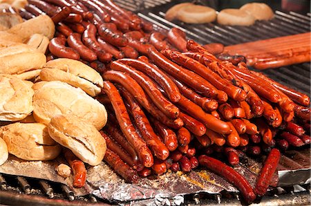 Gegrilltem Fleisch am Volksfest Stuttgart, Cannstatter Wasen, Stuttgart, Baden-Württemberg, Deutschland, Europa Stockbilder - Lizenzpflichtiges, Bildnummer: 841-06031424