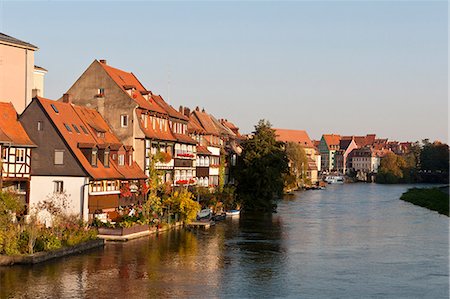 Little Venice (Klein Venedig) and River Regnitz, Bamberg, UNESCO World Heritage Site, Bavaria, Germany, Europe Stock Photo - Rights-Managed, Code: 841-06031461