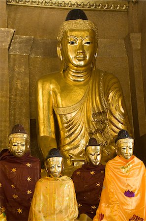 Statues of the Buddha, Shwedagon Pagoda, Yangon (Rangoon), Myanmar (Burma), Asia Stock Photo - Rights-Managed, Code: 841-06031686