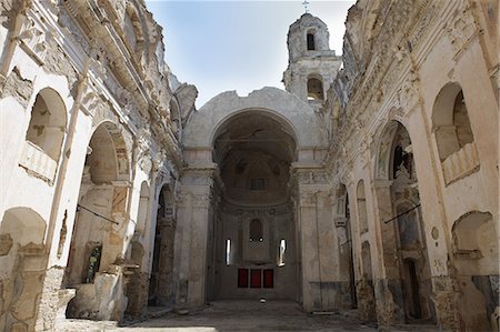 eerie archway - Church, Bussana Vecchia, Liguria, Italy, Europe Stock Photo - Rights-Managed, Code: 841-06031767