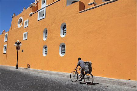 Scène de rue, Puebla, centre historique, patrimoine mondial de l'UNESCO, état de Puebla, au Mexique, en Amérique du Nord Photographie de stock - Rights-Managed, Code: 841-06031800