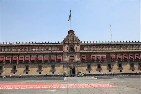 el zócalo - National Palace (Palacio Nacional), Zocalo, Plaza de la Constitucion, Mexico City, Mexico, North America Foto de stock - Con derechos protegidos, Código: 841-06031839