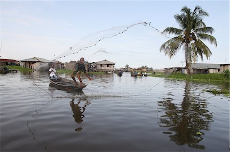 fischnetz - Angeln in Ganvie See Dorf am Nokoue See, Benin, Westafrika, Afrika Stockbilder - Lizenzpflichtiges, Bildnummer: 841-06032053