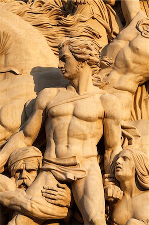 place charles de gaulle - La résistance par Antoine Etex, datant de 1814, la sculpture sur l'Arc de Triomphe, Paris, France, Europe Photographie de stock - Rights-Managed, Code: 841-06032192