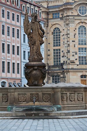 simsearch:841-06030400,k - Statue in a fountain in Dresden, Saxony, Germany, Europe Stock Photo - Rights-Managed, Code: 841-06032495