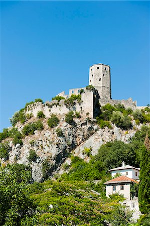 fortified castle - Fortifications, Pocitelj, Capljina municipality, Bosnia and Herzegovina, Europe Stock Photo - Rights-Managed, Code: 841-06032631