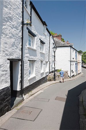 polperro cornwall england - Traditional houses on a back street in Fowey, Cornwall, England, United Kingdom, Europe Stock Photo - Rights-Managed, Code: 841-06032774