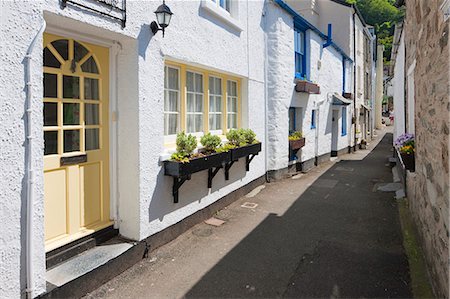polperro - Traditional houses in a back street in Polperro, Cornwall, England, United Kingdom, Europe Stock Photo - Rights-Managed, Code: 841-06032772