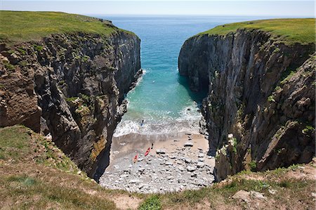 pembrokeshire - Raming Hole, Pembrokeshire, Wales, United Kingdom, Europe Fotografie stock - Rights-Managed, Codice: 841-06032827