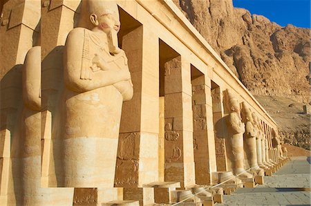 simsearch:832-03724605,k - Temple of Hatshepsut, Deir el Bahari, Thebes, UNESCO World Heritage Site, Egypt, North Africa, Africa Foto de stock - Con derechos protegidos, Código: 841-06032899