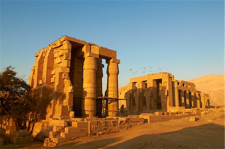 Ramesseum Temple, West Bank of the River Nile, Thebes, UNESCO World Heritage Site, Egypt, North Africa, Africa Foto de stock - Con derechos protegidos, Código: 841-06032908