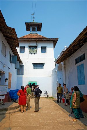 placing - Synagogue in the Jewish district, Fort Cochin (Kochi), Kerala, India, Asia Stock Photo - Rights-Managed, Code: 841-06032960