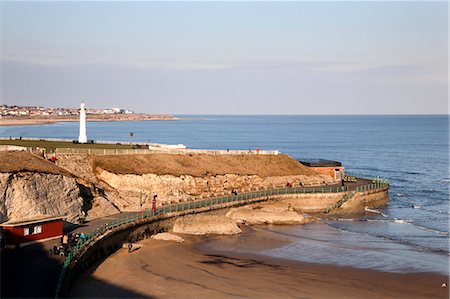 Seaburn Lighthouse and Beach Sunderland, Tyne and Wear, England, United Kingdom, Europe Stock Photo - Rights-Managed, Code: 841-06033173