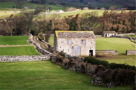 photos old barns - Field barn near Aysgarth, Yorkshire Dales, Yorkshire, England, United Kingdom, Europe Stock Photo - Rights-Managed, Code: 841-06033189