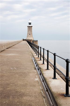 North Pier and Lighthouse, Tynemouth, North Tyneside, Tyne and Wear, England, United Kingdom, Europe Stock Photo - Rights-Managed, Code: 841-06033195