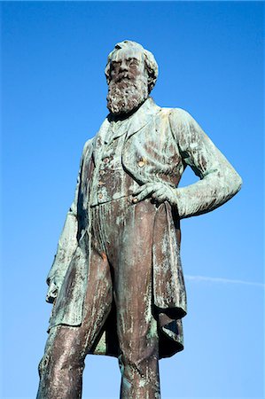 simsearch:841-07540929,k - Statue of John Candlish MP in Mowbray Gardens, Sunderland, Tyne and Wear, England, United Kingdom, Europe Foto de stock - Con derechos protegidos, Código: 841-06033202