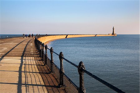 Roker Pier and Lighthouse, Sunderland, Tyne and Wear, England, United Kingdom, Europe Stock Photo - Rights-Managed, Code: 841-06033224