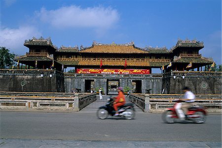 View of the Imperial city of the Nguyen Emperors, The Citadel, Hue, UNESCO World Heritage Site, North Central Coast, Vietnam, Indochina, Southeast Asia, Asia Stock Photo - Rights-Managed, Code: 841-06033287