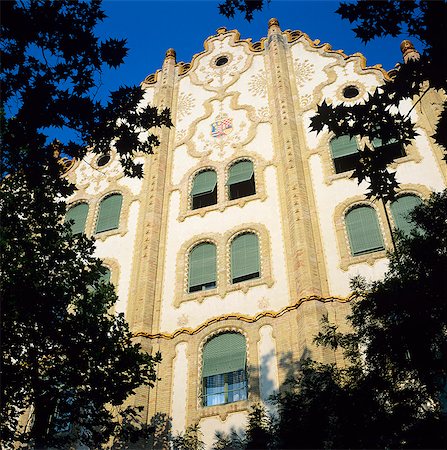 The Post Office Savings Bank facade in Art Nouveau style, Budapest, Hungary, Europe Fotografie stock - Rights-Managed, Codice: 841-06033436