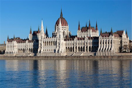 parliament building - The Parliament (Orszaghaz) across River Danube, UNESCO World Heritage Site, Budapest, Hungary, Europe Stock Photo - Rights-Managed, Code: 841-06033433