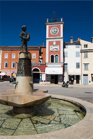 rovigno - Trg Marsala Tita (place principale), Rovinj, Istrie, Croatie, Europe Photographie de stock - Rights-Managed, Code: 841-06033656