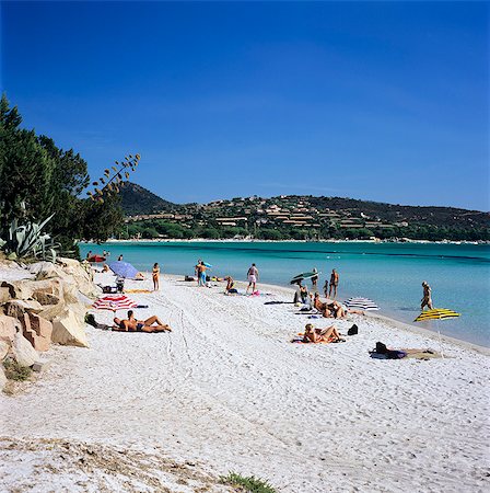 Plage de Santa Giulia, la côte sud-est, Méditerranée, Corse, France, Europe Photographie de stock - Rights-Managed, Code: 841-06033737