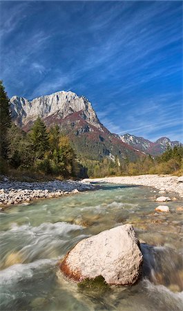 Automne à la rivière Soca dans l'Alpes juliennes, Gorenjska (Slovénie), Europe Photographie de stock - Rights-Managed, Code: 841-06033795